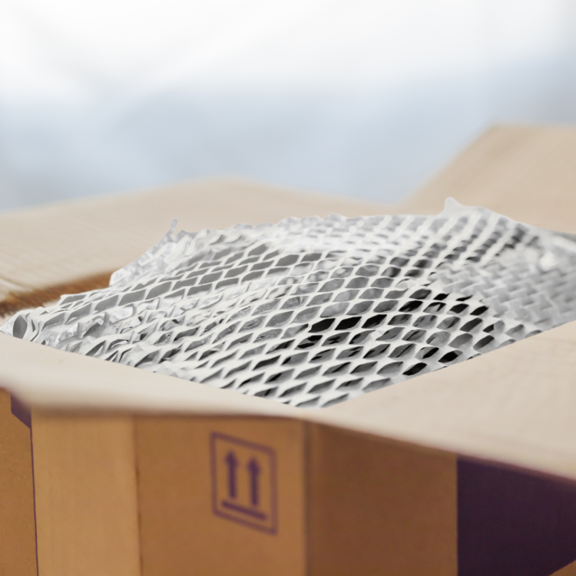 Papierová výplň activaWrap 80 g, biela – 395 / 500 mm × 250 m – výplň v kartónovej krabici
