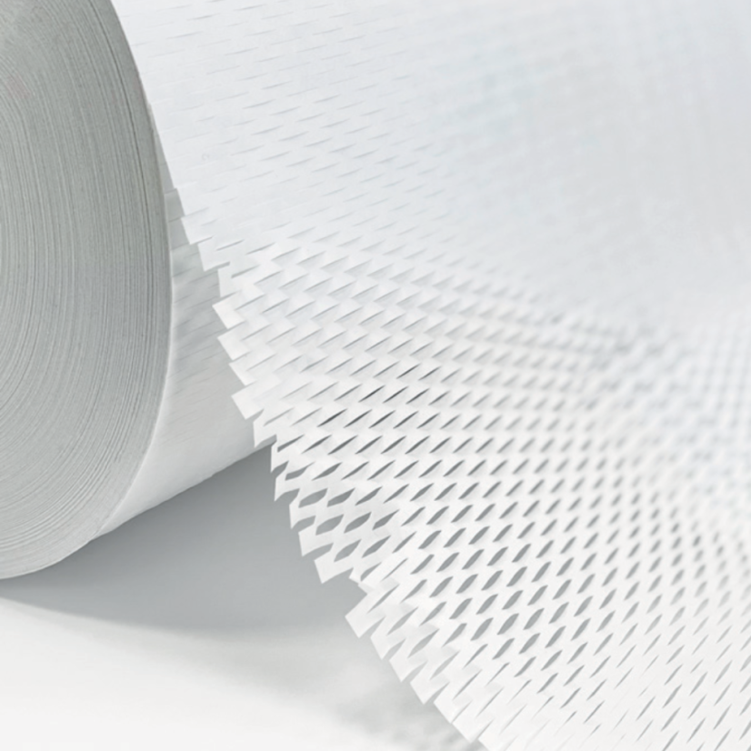 Papierová výplň activaWrap 80 g, biela – 395 / 500 mm × 250 m – detail rozvinutej bielej rolky